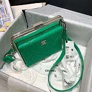Chanel | Sheepskin Leather Clutch Bag Green - AS1732 - 18 x 19.5 x 8.5 cm - 2
