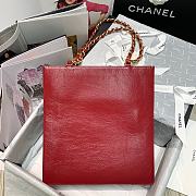 Chanel | Shiny Red Aged Calfskin Shopping Bag - 32 x 30 x 10 cm - 2