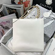 Chanel | Shiny White Aged Calfskin Shopping Bag - 32 x 30 x 10 cm - 3