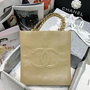 Chanel | Shiny Beige Aged Calfskin Shopping Bag - AS1945 - 32 x 30 x 10 cm - 4