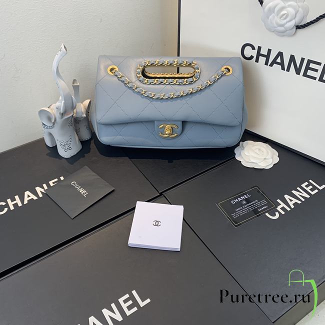Chanel | Small Light Blue Flap Bag - AS1466 - 26 x 17 x 6cm - 1