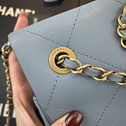 Chanel | Small Light Blue Flap Bag - AS1466 - 26 x 17 x 6cm - 2