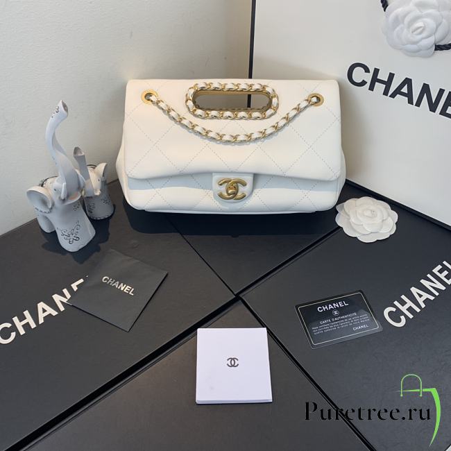 Chanel | Small White Flap Bag - AS1466 - 26 x 17 x 6cm - 1