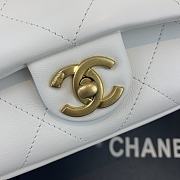 Chanel | Small White Flap Bag - AS1466 - 26 x 17 x 6cm - 6
