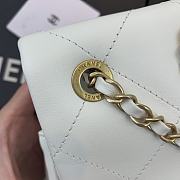 Chanel | Small White Flap Bag - AS1466 - 26 x 17 x 6cm - 2