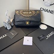 Chanel | Small Black Flap Bag - AS1466 - 26 x 17 x 6cm - 1