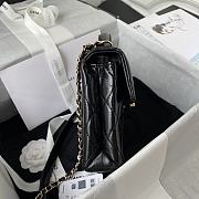 CHANEL | Handle Flap Bag Black - AS2892 - 20 x 15 x 6.5 cm - 6