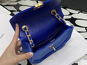Chanel | MINI FLAP BAG Velvet & Gold-Tone Metal Blue - 19 x 15 x 6 cm - 6