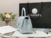 Chanel | COCO HANDLE Iridescent blue Grain Bag Silver Hardware - 23 cm - 6