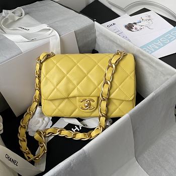 Chanel | Yellow Flap Bag rough golden chain - 22×5×15.5cm