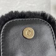 Chanel | Shearling Bucket Bag - AS2257 - 16 x 18 x 12cm - 3