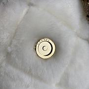 Chanel | Shearling Bucket White Bag - AS2257 - 16 x 18 x 12cm - 5