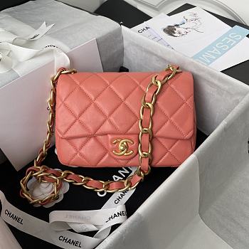 Chanel | Apricot Flap Bag rough golden chain - 22×5×15.5cm