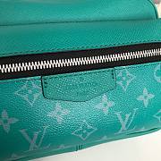 Louis Vuitton | Outdoor Bumbag Green - M30245 - 21 x 17 x 5 cm - 4