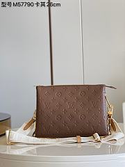 Louis Vuitton | Coussin PM - M59277 - 26 x 20 x 12 cm - 1