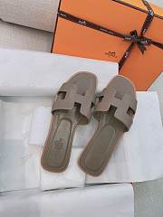 Hermes Slippers Beige - 6