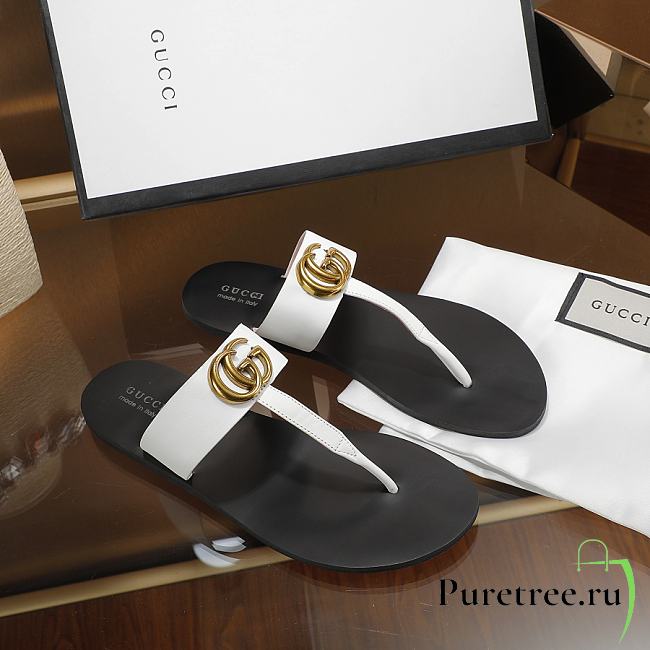 GUCCI | Leather Thong Sandal With Double G White - 1