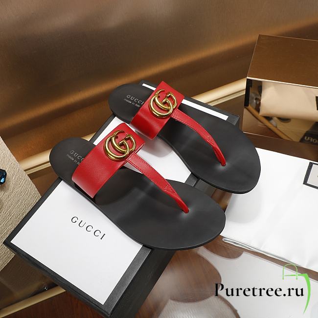 GUCCI Leather Thong Sandal With Double G Red - 1