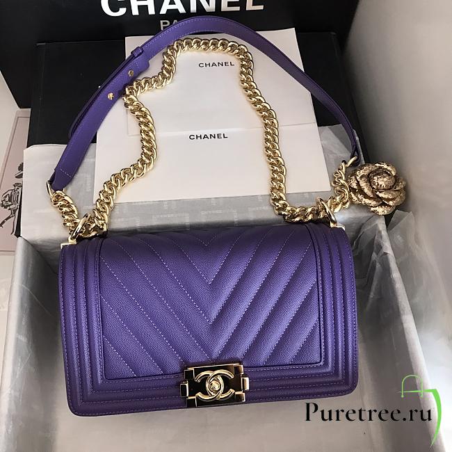 Chanel | Le Boy Chevron Old Medium Purple Bag - A67086 - 1