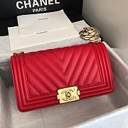 Chanel | Le Boy Chevron Old Medium Red Bag - A67086 - 1