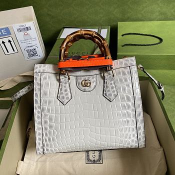 Gucci | Diana small White crocodile tote bag - 660195 - 20x16x10cm
