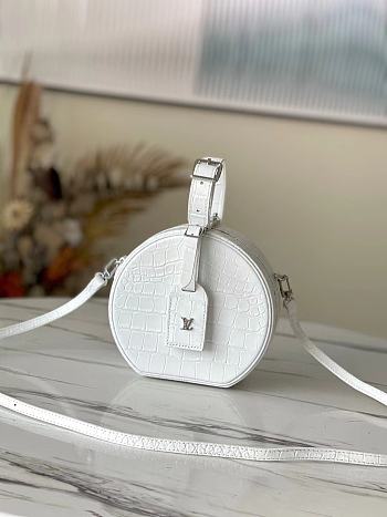 Louis Vuitton | Petite Boite Chapeau White - N94071 - 17.5 x 16.5 x 7.5 cm