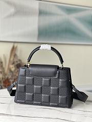 Louis Vuitton | Capucines BB handbag Black - M59225 - 31.5 x 20 x 11 cm - 2