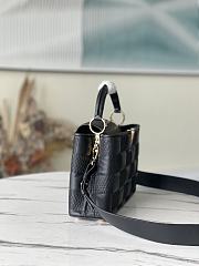 Louis Vuitton | Capucines BB handbag Black - M59225 - 27x18x9cm - 5