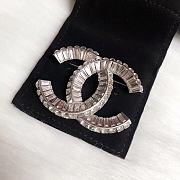Chanel Silver Brooch 01 - 2
