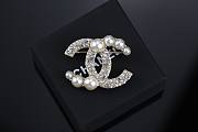CHANEL | Brooch pearl double C-shaped 02 - 1