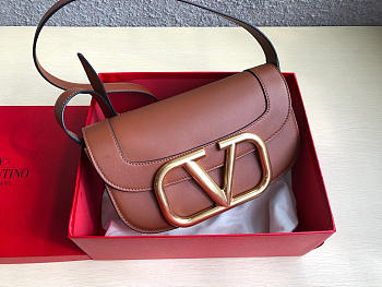 VALENTINO | Garavani SUPERVEE shoulder Brown bag - 26.5x9x15cm