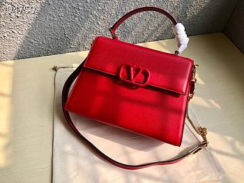 VALENTINO | Garavani VSLING medium Red bag - 30 x 21 x 14 cm