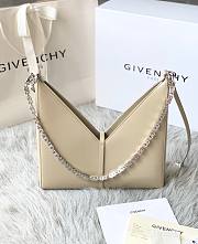 GIVENCHY | Small Cut Out Bag In Creme - BB50GT - 27x27x6cm - 4