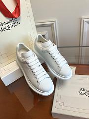 Alexander McQueen | little white shoes smiley - 1