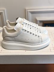 Alexander McQueen | little white shoes smiley - 3