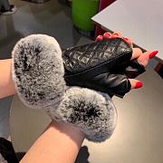 CHANEL | Gloves 03 - 5