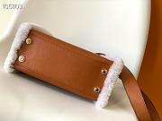 Louis Vuitton | On My Side MM handbag - M58918 - 30.5 x 24.5 x 14 cm - 6
