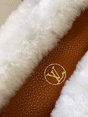Louis Vuitton | On My Side MM handbag - M58918 - 30.5 x 24.5 x 14 cm - 3