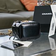 CHANEL | Small Black Vanity With Chain  - AP2292 - 8.5×11×7cm - 6