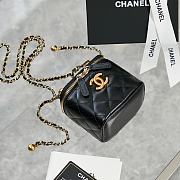 CHANEL | Small Black Vanity With Chain  - AP2292 - 8.5×11×7cm - 4