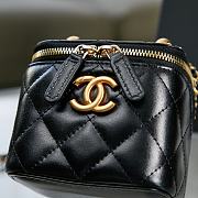 CHANEL | Small Black Vanity With Chain  - AP2292 - 8.5×11×7cm - 2