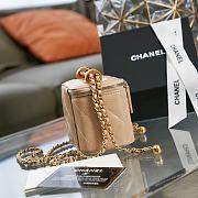 CHANEL | Small Beige Vanity With Chain  - AP2292 - 8.5×11×7cm - 3