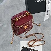 CHANEL | Small Red Vanity With Chain - AP2292 - 8.5×11×7cm - 2