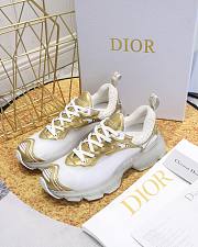 DIOR | VIBE SNEAKER White Mesh and Gold-Tone Leather - 4