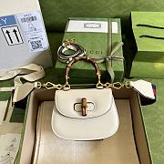 GUCCI | Mini White top handle bag with Bambo - 686864 - 17 x 12 x 7.5cm - 1