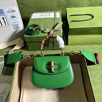GUCCI | Mini Green top handle bag with Bambo - 686864 - 17 x 12 x 7.5cm