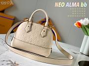 Louis Vuitton | Neo Alma BB white handbag - M44829 - 25 x 18 x 12 cm - 4