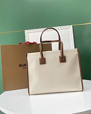 BURBERRY | Small Two-tone Canvas - 80441381 - 33 x 12.5 x 26cm - 2