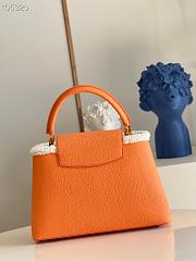 Capucines leather handbag Louis Vuitton Orange in Leather - 9864429