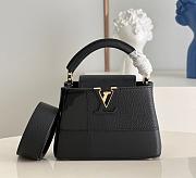 Louis Vuitton | Capucines Mini Black handbag - M59268 - 21 x 14 x 8 cm - 1